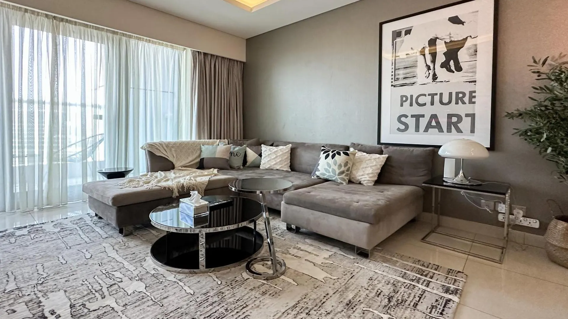 Apartment Trophy - Paramount Suites W Burj Khalifa View & Huge Balcony Dubai United Arab Emirates