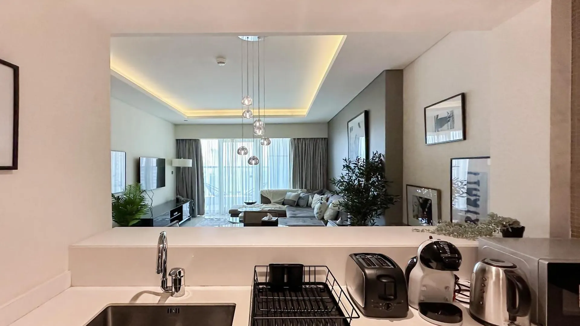 Trophy - Paramount Suites W Burj Khalifa View & Huge Balcony Dubai 0*,  United Arab Emirates